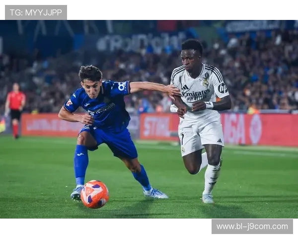 基于足球核心球员数据分析探讨球队表现与战术决策影响因素